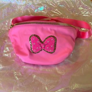 NWOT Stoney Clover Lane bubblegum standard fanny pack